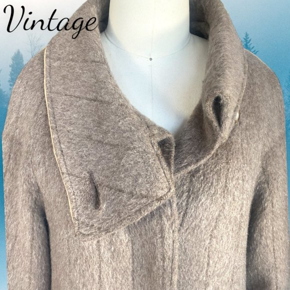VINTAGE GOLDEN GATE LLAMA AND VIRGIN WOOL LONG COAT (SZ SM) - Picture 8 of 16